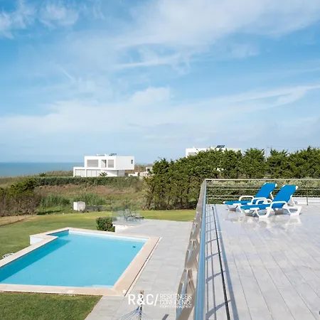 Vila Casa Areias - Surf, Golf And A Wonderful Sea View *