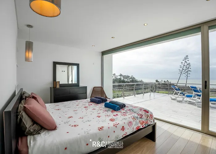 Casa Areias - Surf, Golf And A Wonderful Sea View *